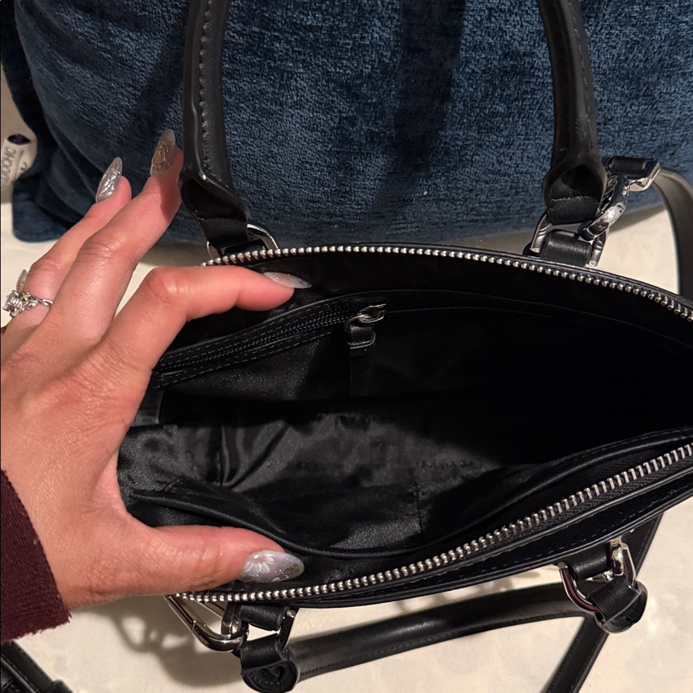 Calvin Klein Black and Cream Satchel - Picture 6 of 10